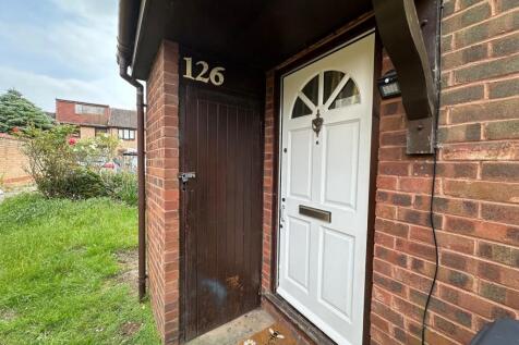 Discreet Entrance