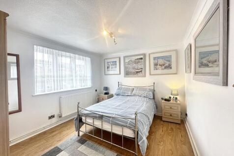 Spacious Double Bedroom