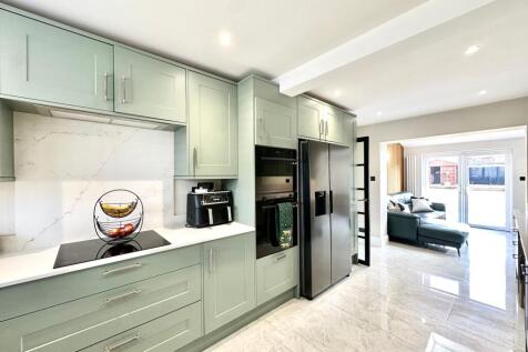 Open-plan Kitchen/Breakfast Room