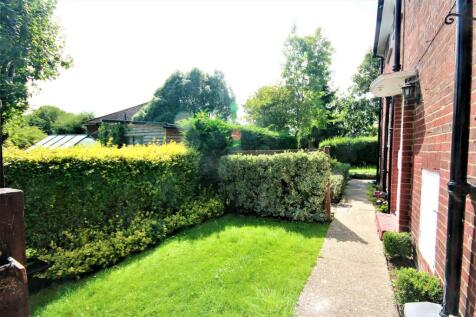 SIDE GARDENS: PIC. 2