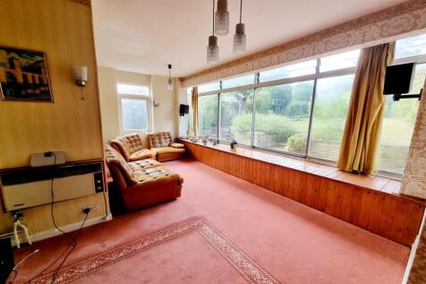 EXTENDED REAR RECEPTION ROOM: PIC. 3