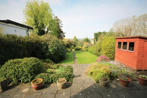 REAR GARDEN: PIC. 1