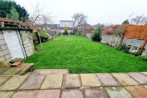 REAR GARDEN: