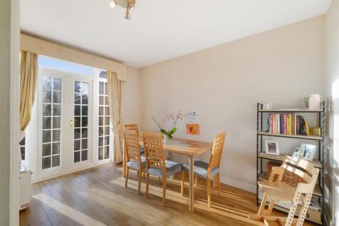 DINING ROOM 1