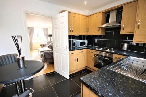 FITTED KITCHEN/BREAKFAST ROOM