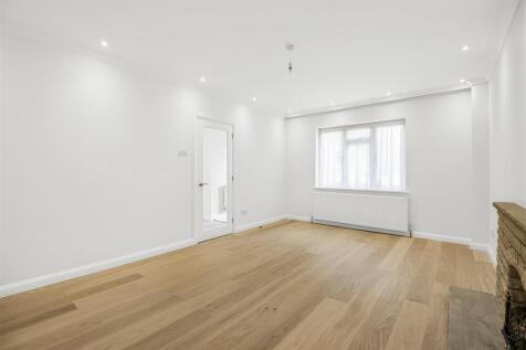 FRONT RECEPTION ROOM