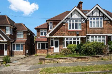 28 Evelyn Road, Cockfosters - Xcq7z5wx3uhQmcO8tf5D