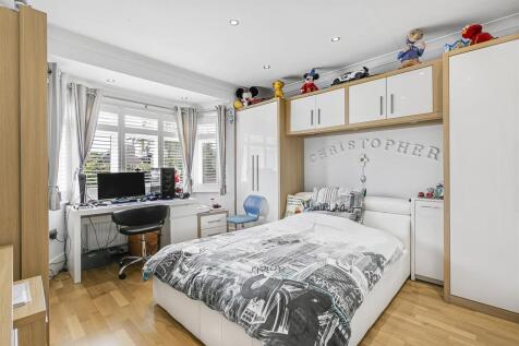 BEDROOM 3