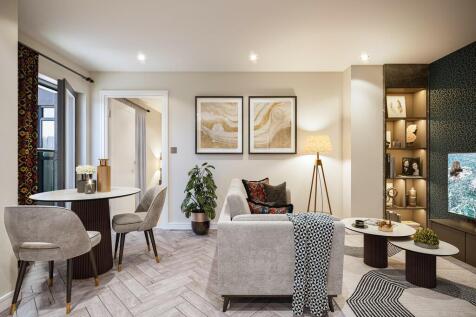 LIVING ROOM: