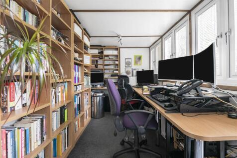 HOME OFFICE (pic 2)