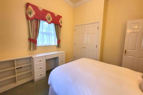 BEDROOM 2 (pic 2)