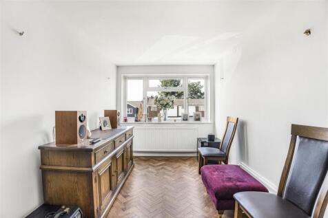 FRONT RECEPTION ROOM