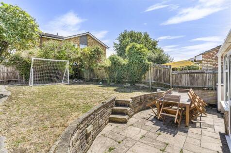 GARDEN (Pic 2)