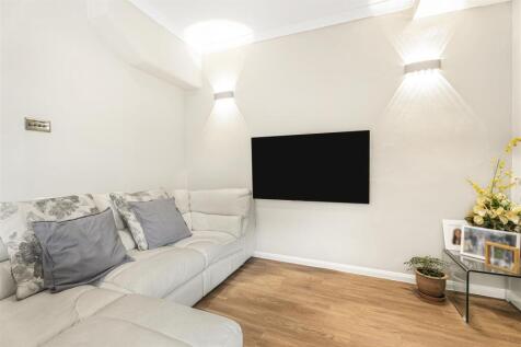 SITTING AREA