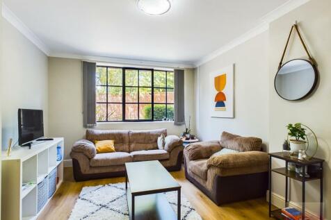 Living room/Kitchen