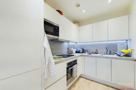 Kitchen/Living Area