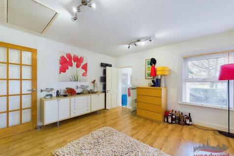 Interconnecting Bedroom