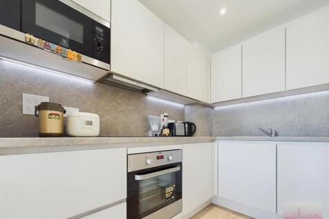 Kitchen/Living Area