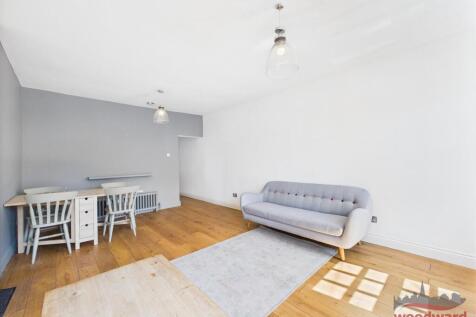 Loung/Dining Room