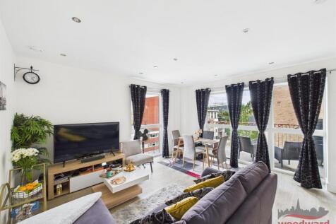 Kitchen/Living Area