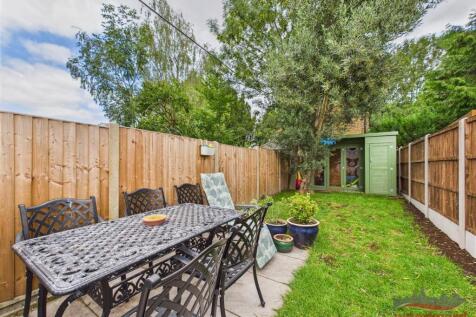 Garden/Outhouse Building