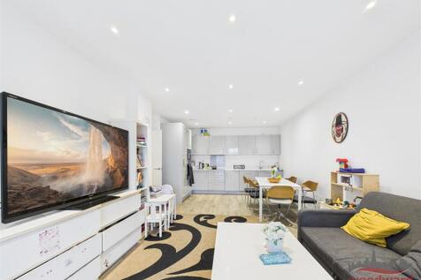 Kitchen/Living Area