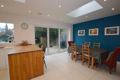39 Dewrent Road kitchen family room.JPG