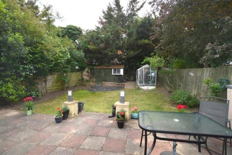 13 Cypress Avenue gdn.JPG