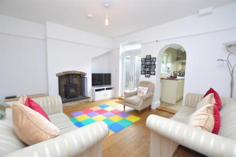 75 Whitton Dene dining room.JPG