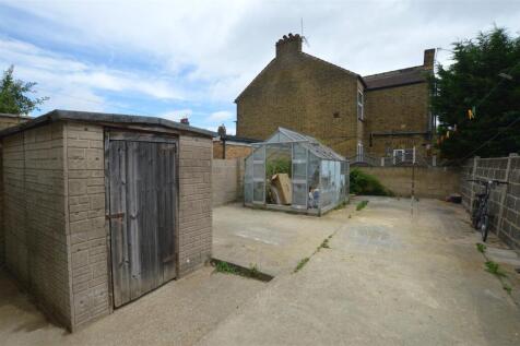 90 Cromwell Road garden.JPG