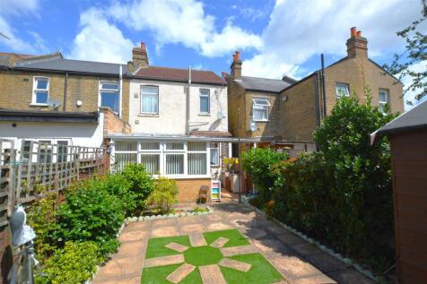 35 Livingstone Road rear view.JPG