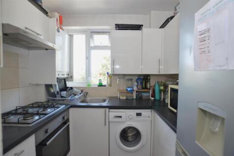 50A High Street kitchen.JPG