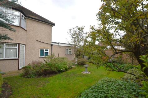 100 Redway Drive rear view2.JPG