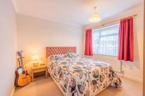 19 St Mary&#39;s Way (26)