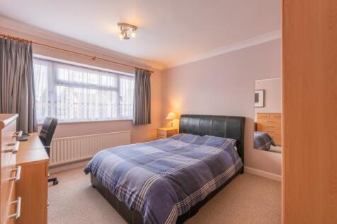 19 St Mary&#39;s Way (27)