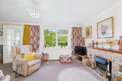 CAM02023G0-PR0134-STILL007