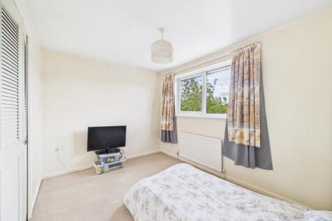 CAM02023G0-PR0139-STILL021