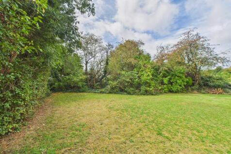 CAM02023G0-PR0168-STILL019