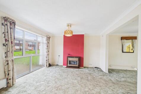 CAM02023G0-PR0175-STILL012