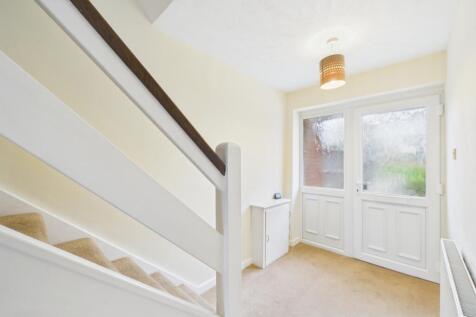 CAM02023G0-PR0174-STILL001