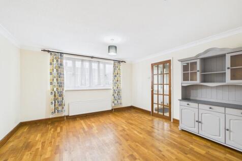 CAM02023G0-PR0181-STILL010