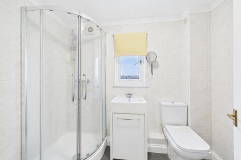 CAM02023G0-PR0187-STILL013