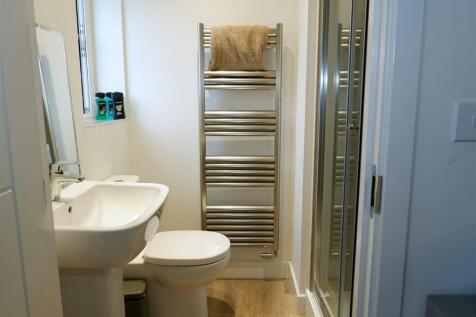 Ensuite:
