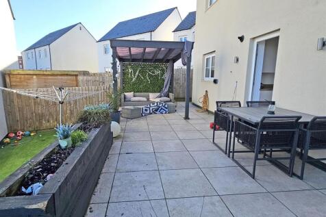 Rear Patio.jpg