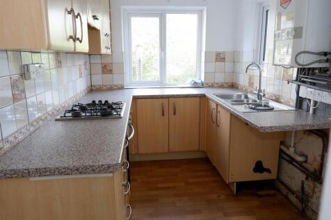 Kitchen: