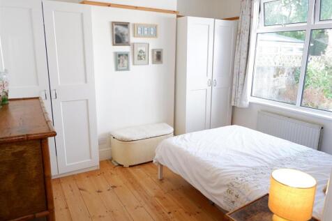 Bedroom 2.jpg