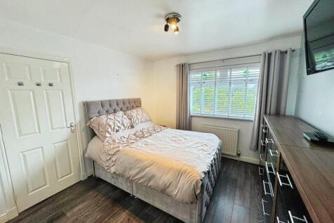 Master Bedroom 1
