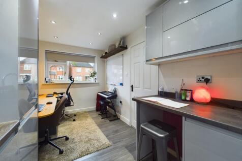 Study/Craft Room