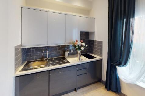 Studio Kitchen