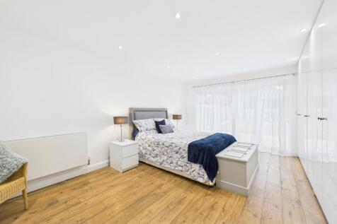 Master Bedroom 1